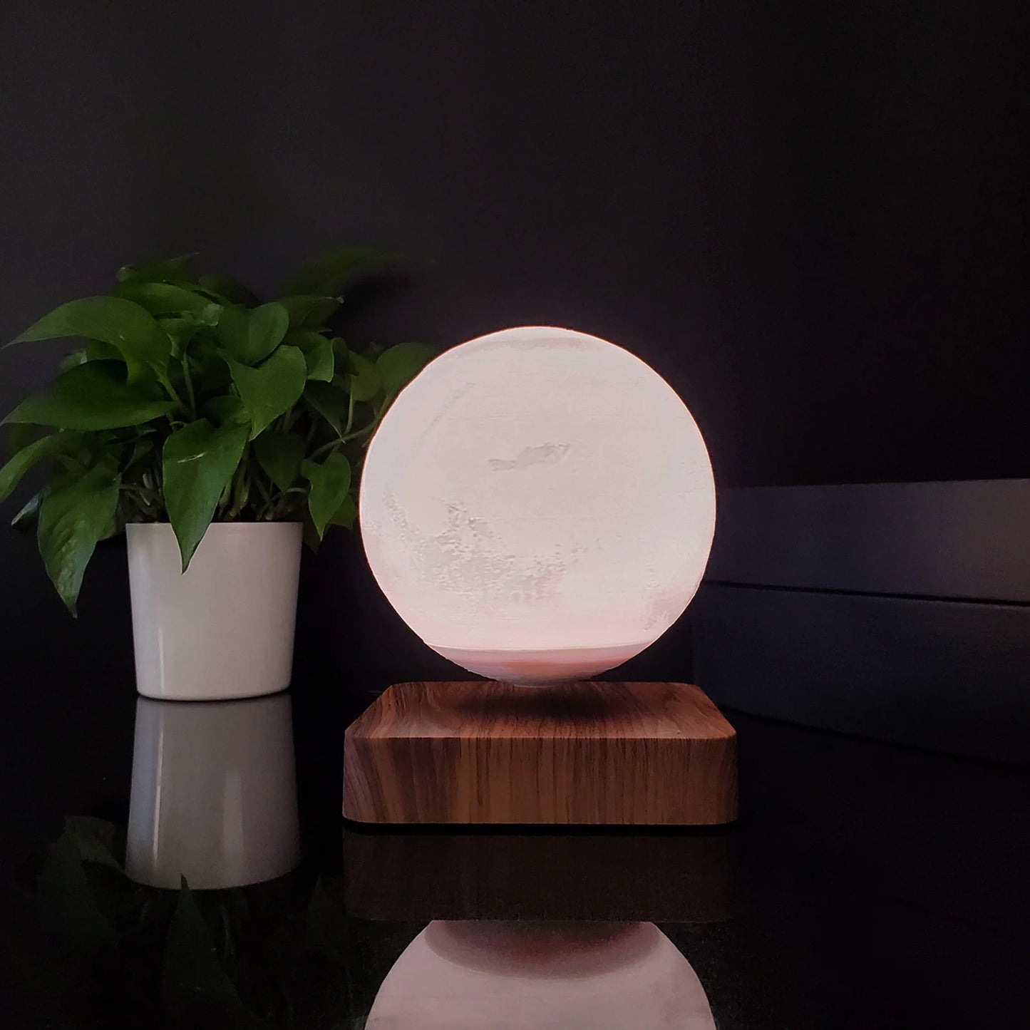 Lunar Light Floating Lamp